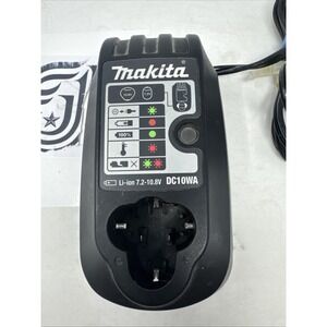Makita OEM Genuine 7.2V-10.8V Class 2 Battery Charger Model DC10WA